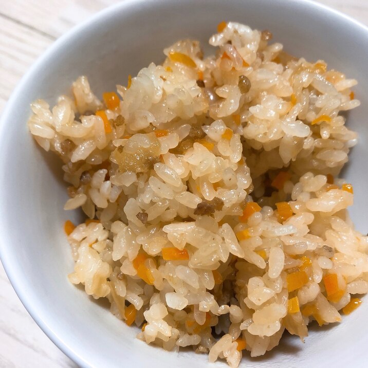 家にある調味料で フライパンで味付けご飯 レシピ 作り方 By あおい ᴗ 楽天レシピ 家にある調味料で フライパンで味付けご飯 レシピ 作り方 By あおい ᴗ 楽天レシピ